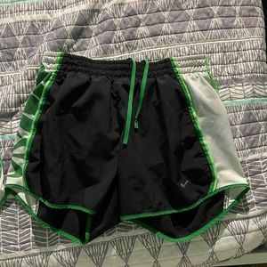 Nike shorts!♥️